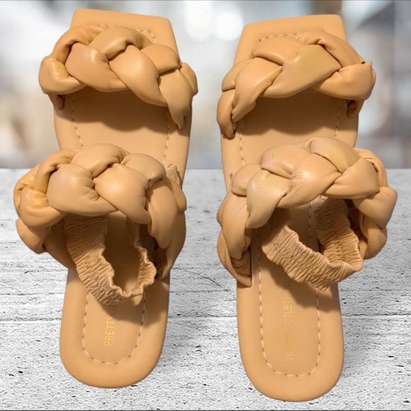 Pretty little thing sandals size 5 - Picture 6 of 14